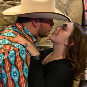 Meet your Posher, Travis